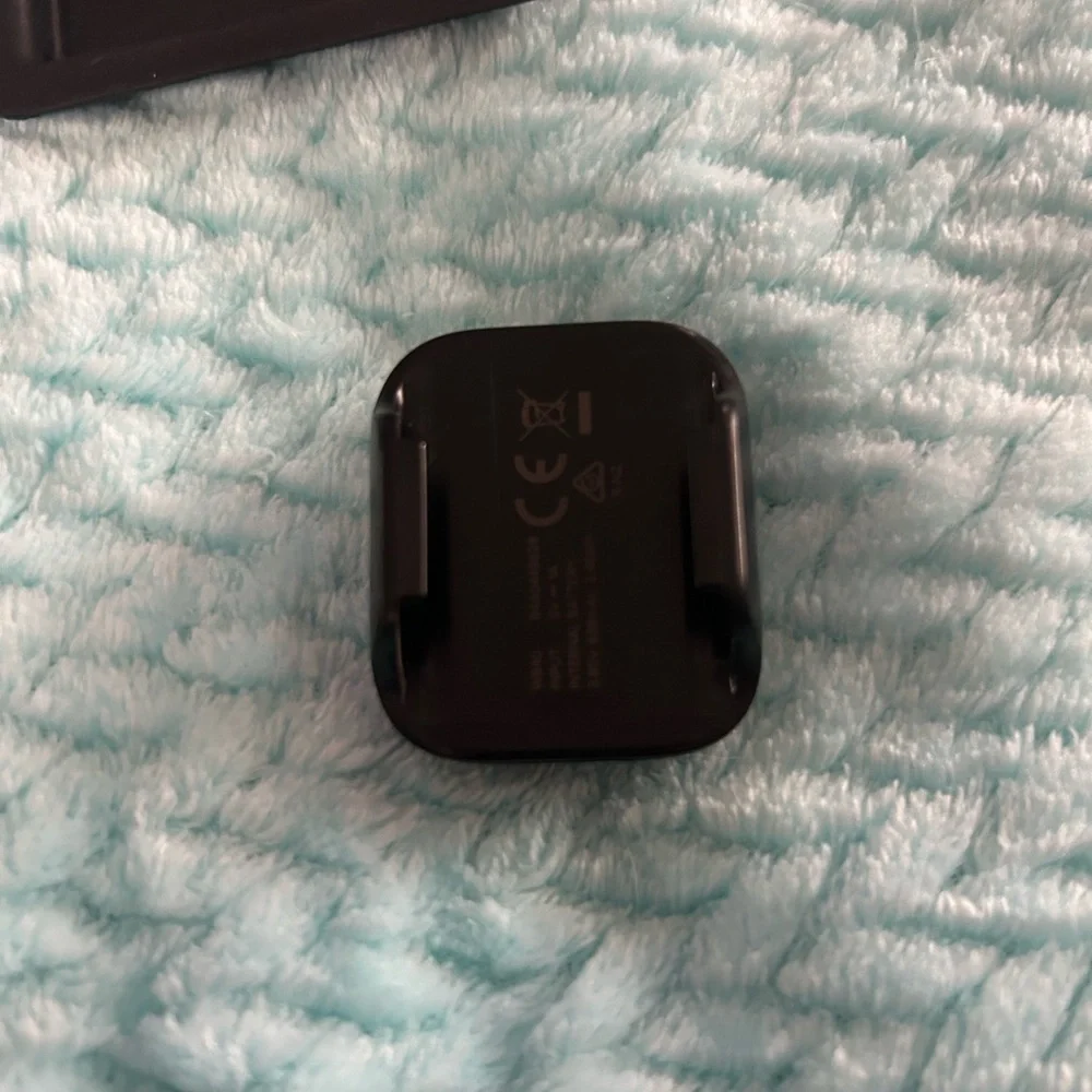 Black Wearable Wristband